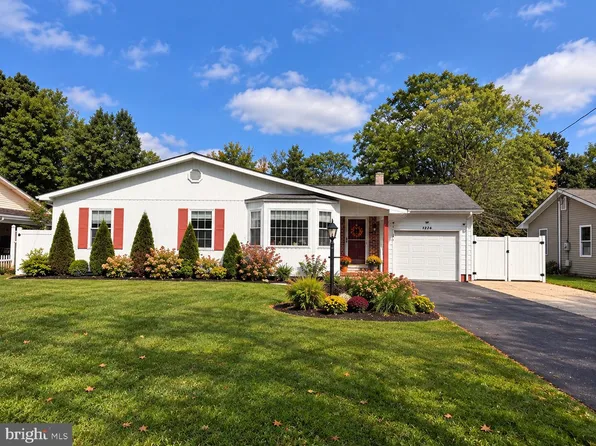 1236 Magnolia Rd, Vineland, NJ 08361