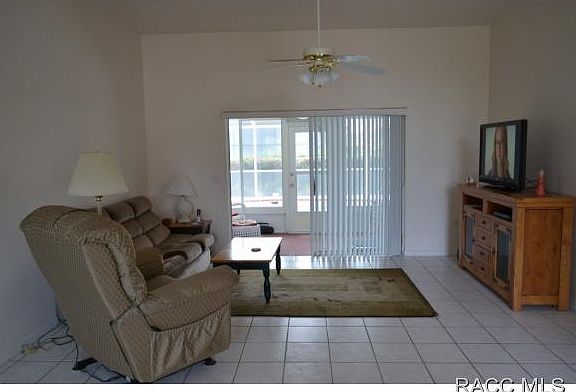 5th image of 882 W Sunset Strip Dr
