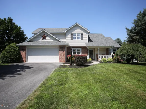 173 Stony Point Ave, Shippensburg, PA 17257