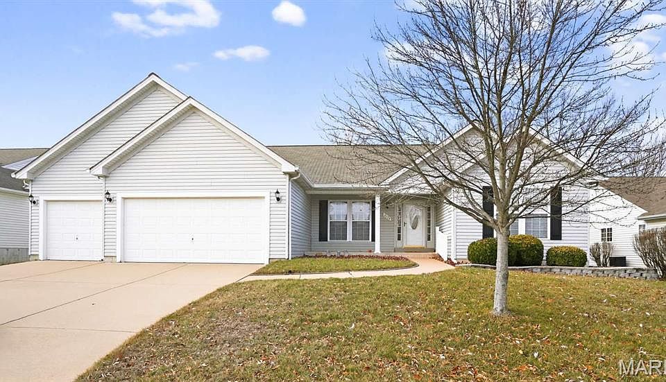 8074 Glen Arbor Dr, Lake Saint Louis, MO 63367 | Zillow