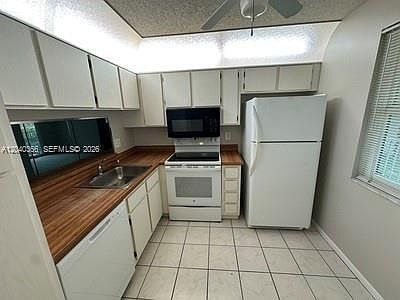 1st image of 3578 N University Dr #I-5