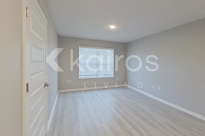 4816 Malay Cir — Photo 12