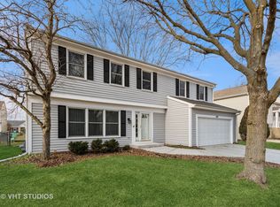602 Linsey Ave, Schaumburg, IL 60194