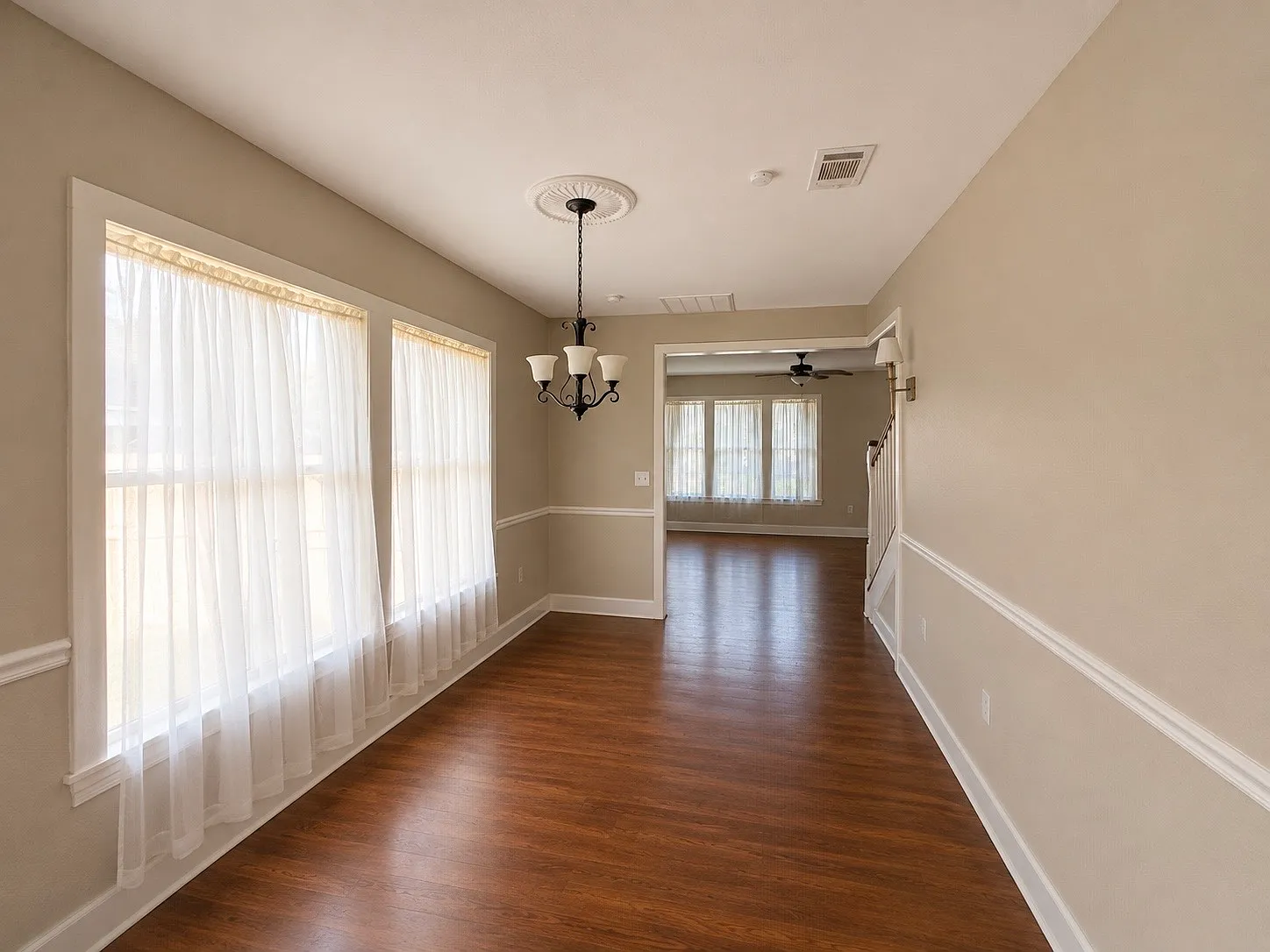 3 bed, 1756 sqft, $1,700 — Photo 2