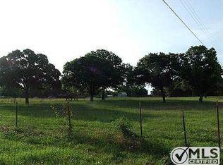 910 Howard St, Seagoville, TX 75159