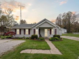 7751 Summerfield Rd, Lambertville, MI 48144