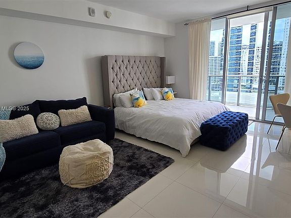 2nd image of 1300 Brickell Bay Dr APT 2100