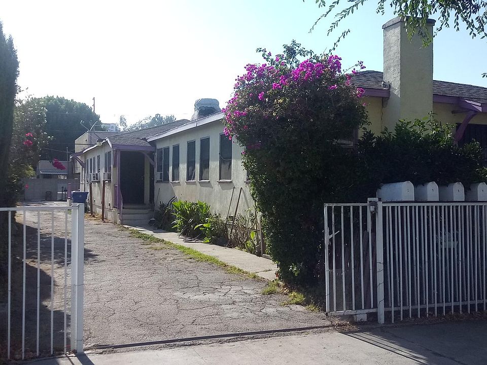 2nd image of 3223 Phelps Ave #4