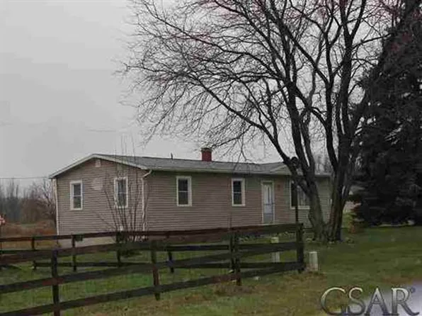 2961 W Brewer Rd, Owosso, MI 48867