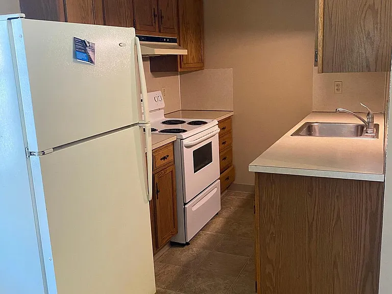 16 W Lemon St #3 — Photo 5