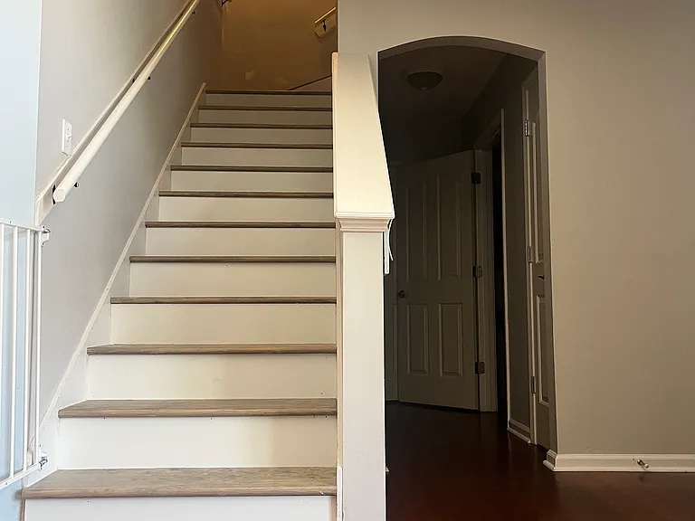 2891 Saint Maarten Ct — Photo 14