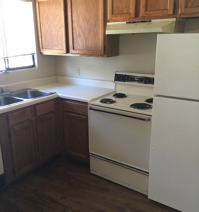 1st image of 2559 N Tucson Blvd APT 2103