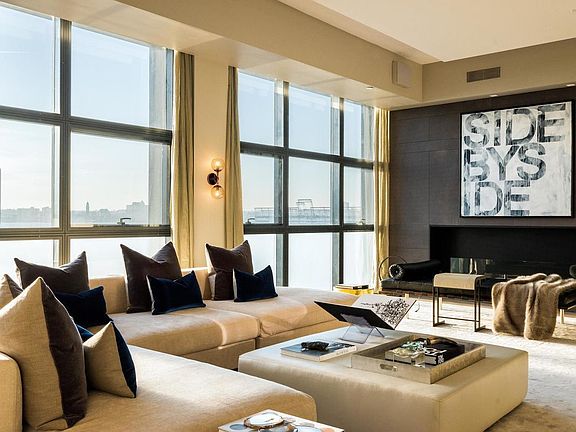 3rd image of 290 West St #3B
