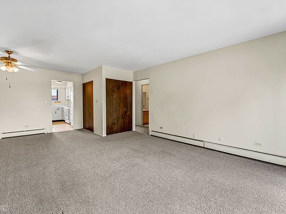 4th image of 3746 Salem Walk S #B2