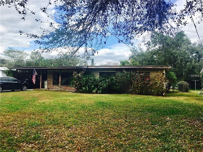 1st image of 423 Zimmerman Dr