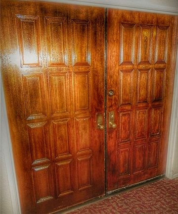 3rd image of 5240 Zelzah Ave APT 207