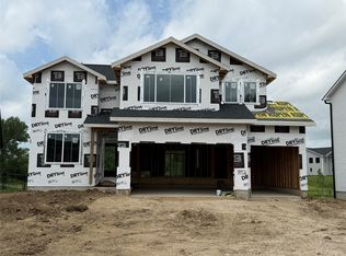 372 Napoli Ave, West Des Moines, IA 50266