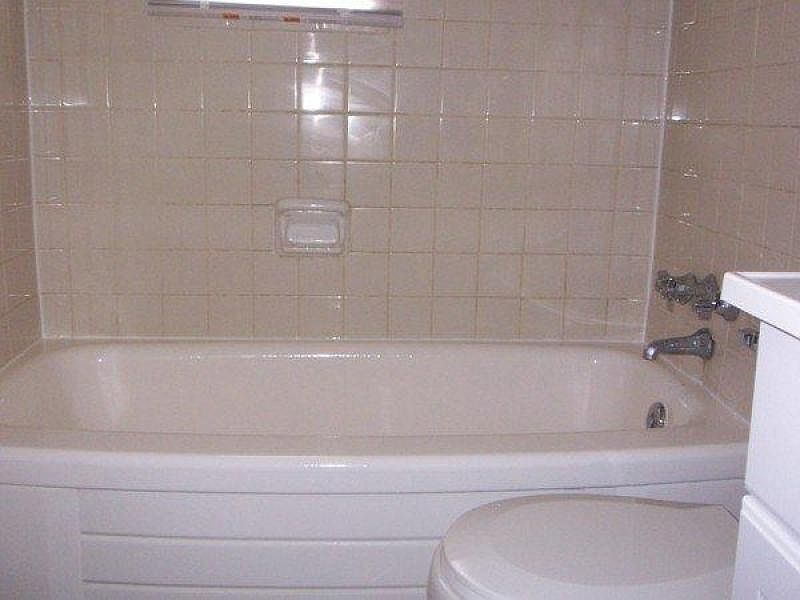 2nd image of 1733 Osborn Dr