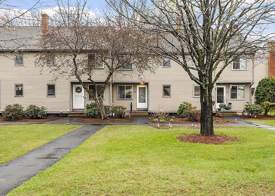 1st image of 140 Cortland Cir Unit 140