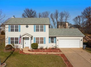 265 Sassafras Parc Dr, O'Fallon, MO 63368