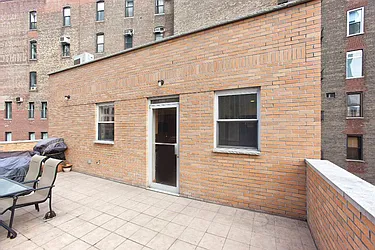 Rented by Jade Stone Real Estate Consulting