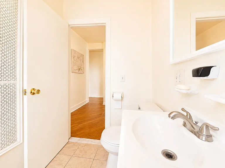 429 Fairmount Ave #108 — Photo 18