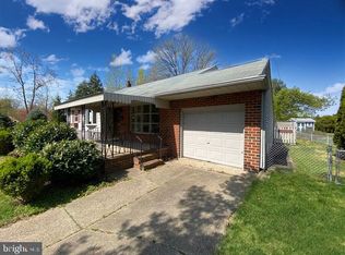 812 Drexel Ave, Delran, NJ 08075