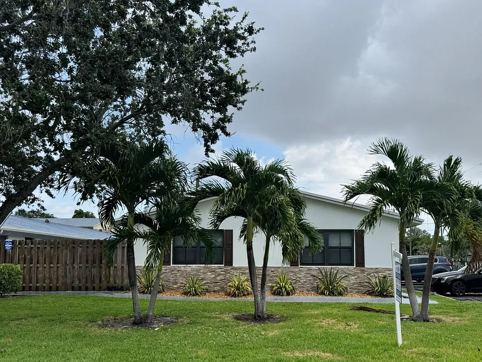 522 SW 20th Ave #2