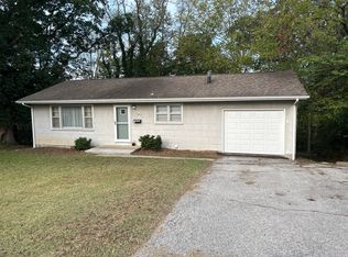 913 Old 63 S, Columbia, MO 65201