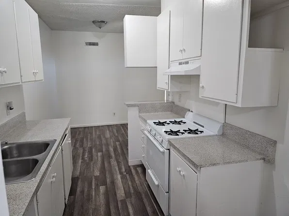 2315 Windsor Dr #2315, San Bernardino, CA 92404