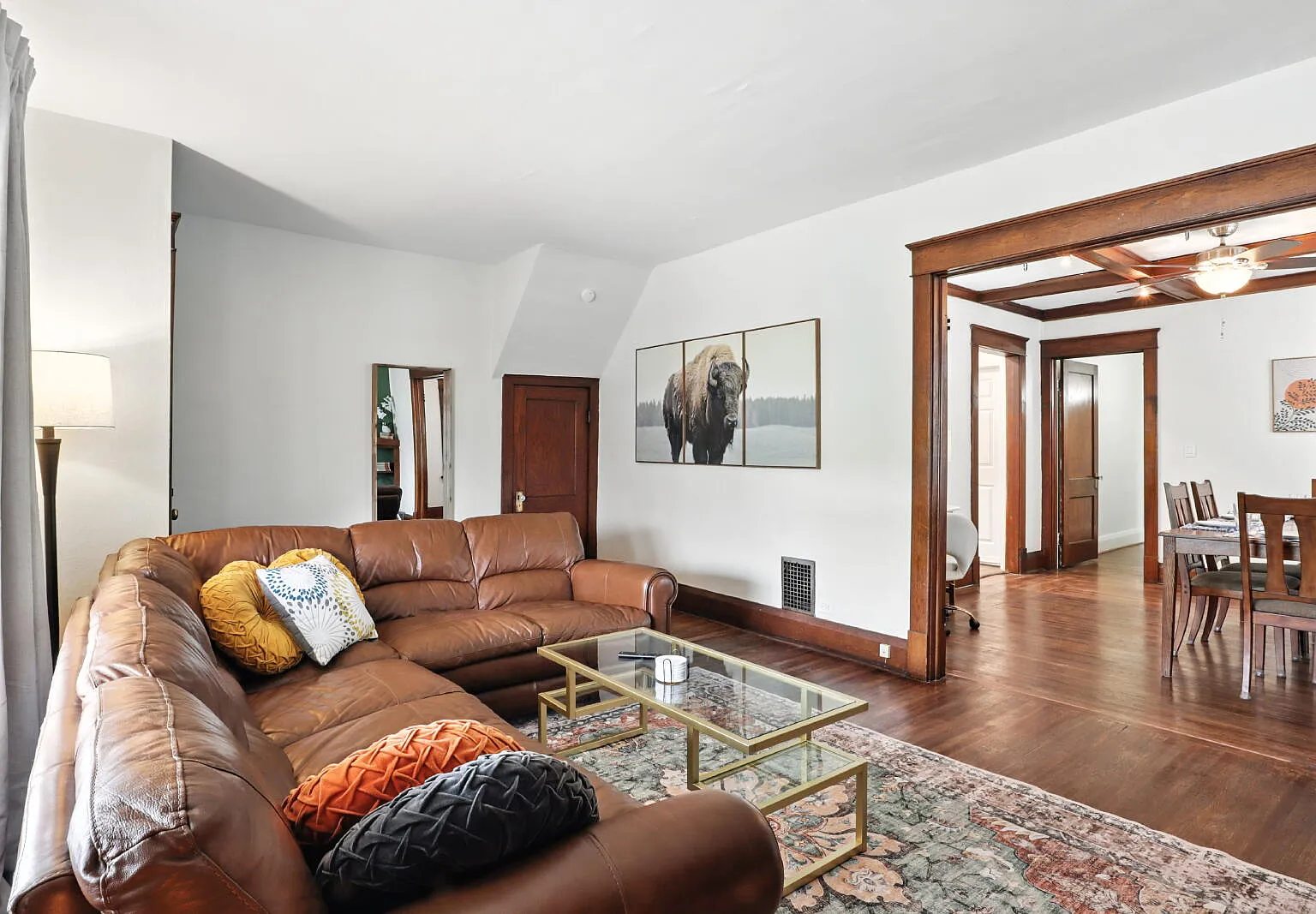 3 bed, 1.0 bath, $3,700 — Photo 3