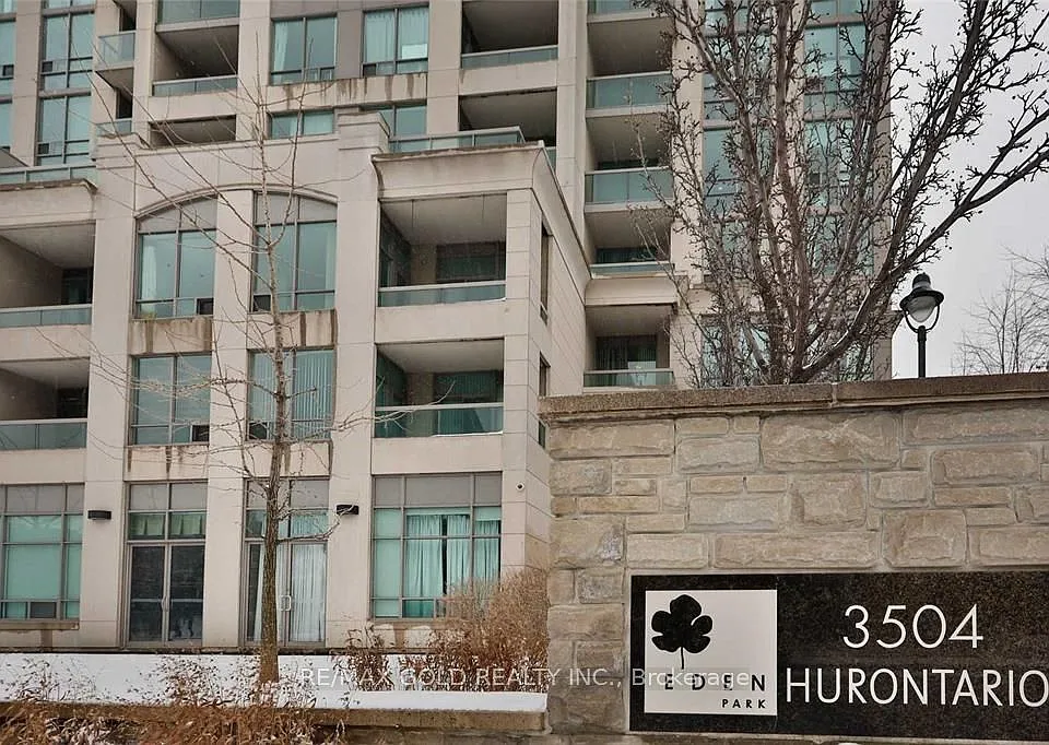 3504 Hurontario St #807