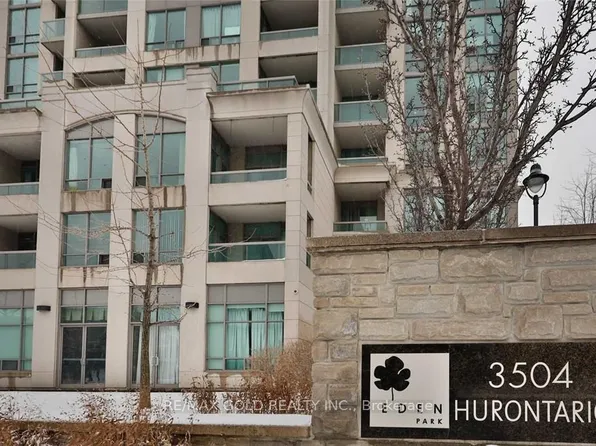 3504 Hurontario St, Mississauga, ON