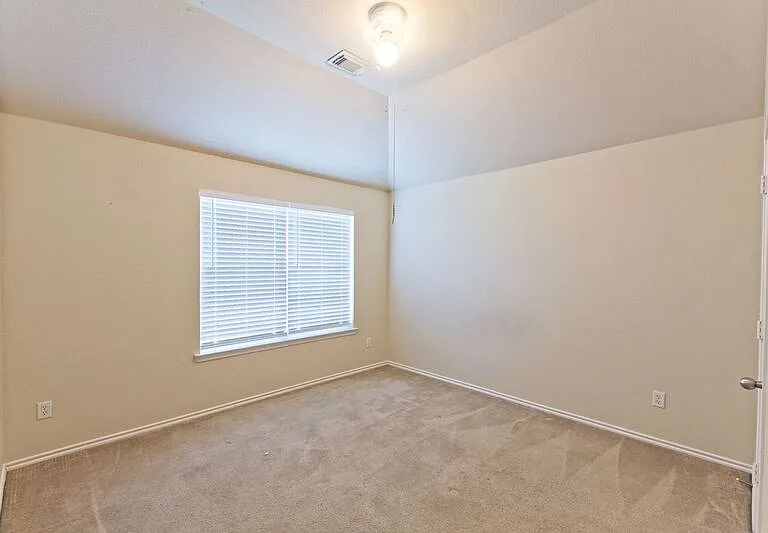 4009 Hidden Meadow Ct — Photo 31