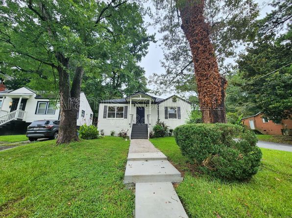 840 Pinehurst Ter SW
