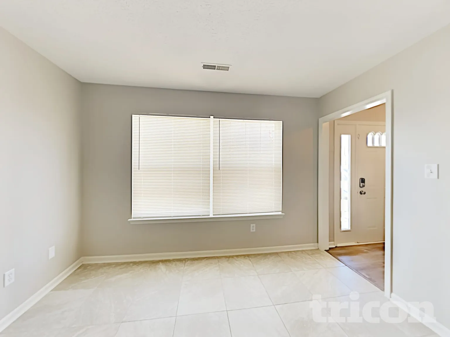 3961 Hancock Court Franklin IN — Photo 2