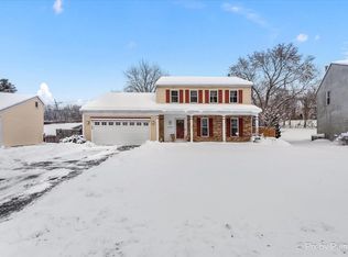 1065 Meghan Ave, Algonquin, IL 60102