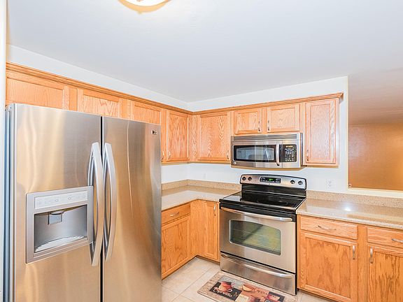 5th image of 6552 S Meadow Fescue Dr