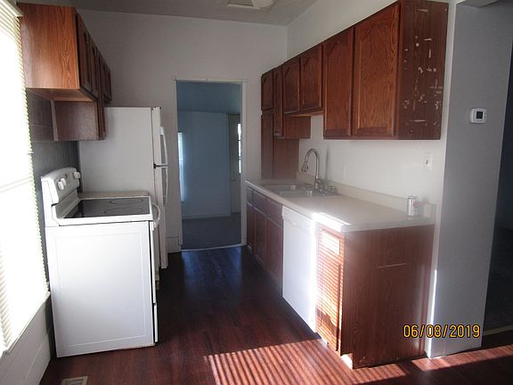 5th image of 1812 W 11th Ave