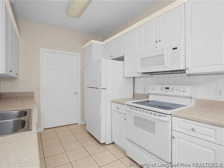 3119 Wisteria Ln #102 — Photo 27
