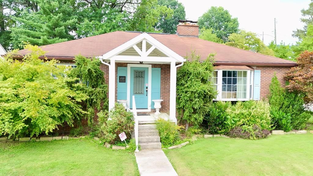 Real estate listing image
