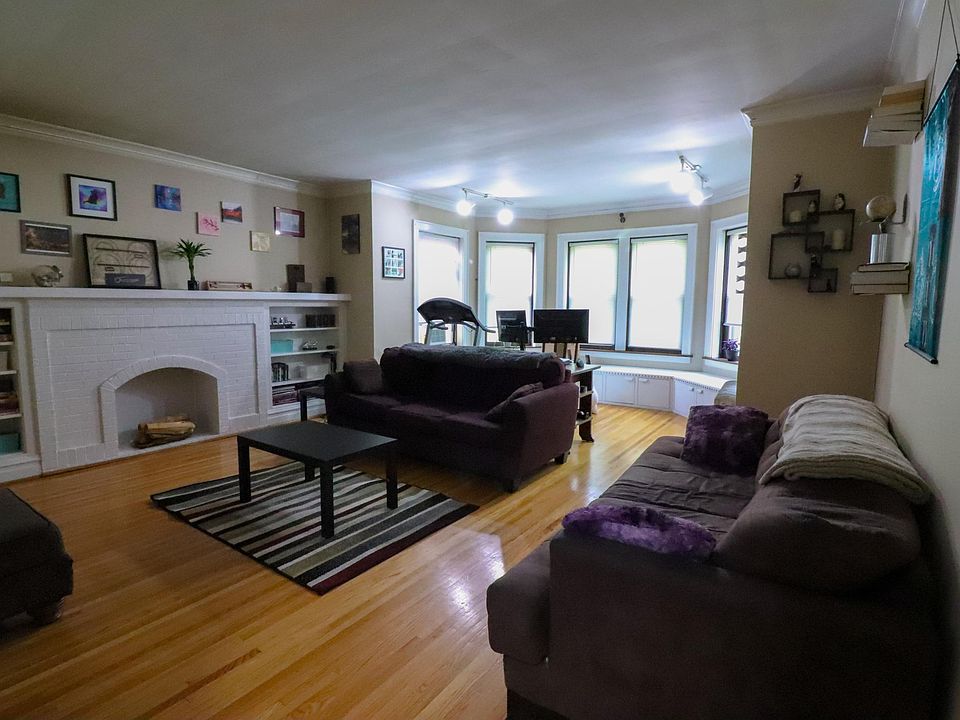 1st image of 1729 W Farwell Ave #2