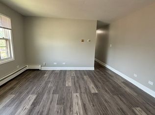 7105 Parrish Ave, Hammond, IN 46323