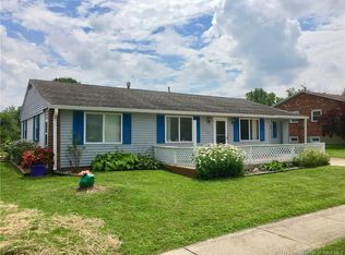 208 Pimlico Dr, New Albany, IN 47150
