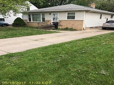 1st image of 12415 Crest Ave