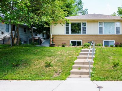 11 16th Ave N, Hopkins, MN, 55343