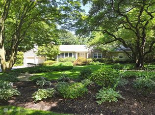 11 South Rd, Port Washington, NY 11050