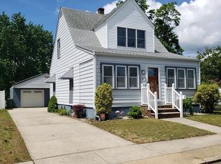 15 Harding Ave, Parlin, NJ 08859
