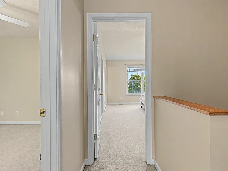 2819 Gill St — Photo 20