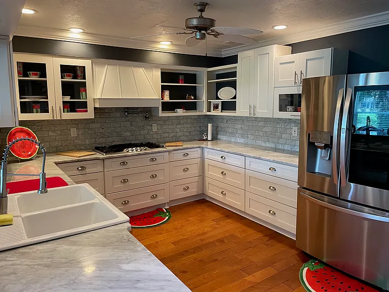 717 Pelican Bay Dr — Photo 4